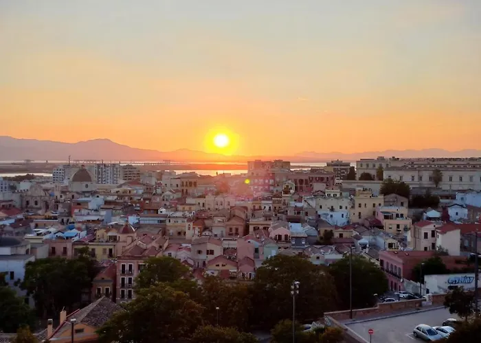 Casa Giuly * クアルトゥ・サンテーレナ